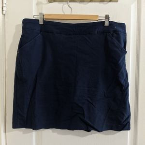 Northern Reflections navy plus size skort